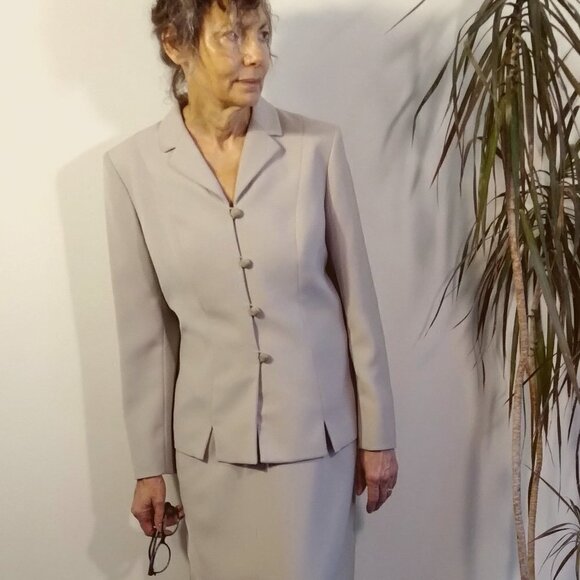 Neutral Cream Midi Skirt & Blazer Business To Evening Suit Vintage Suit Sz 8 - Picture 2 of 12